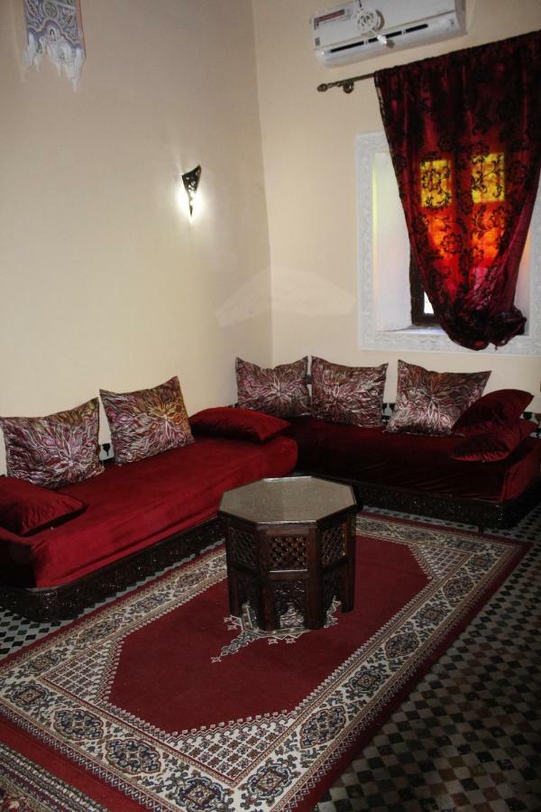 Hotel Riad Yanis Meknès Exterior foto
